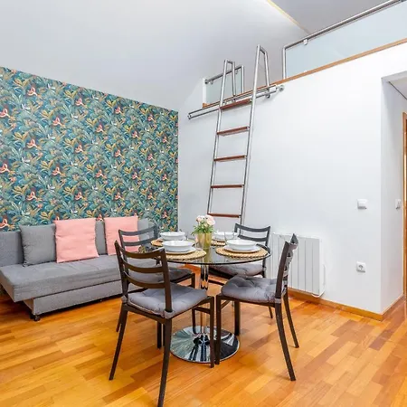 Cedofeita Exclusive With Parking Included Apartament