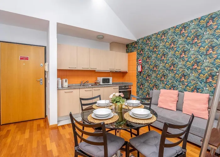 Cedofeita Exclusive With Parking Included * Oporto